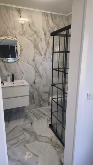Casă individuală cu 4 camere cu Canalizare în Cetate