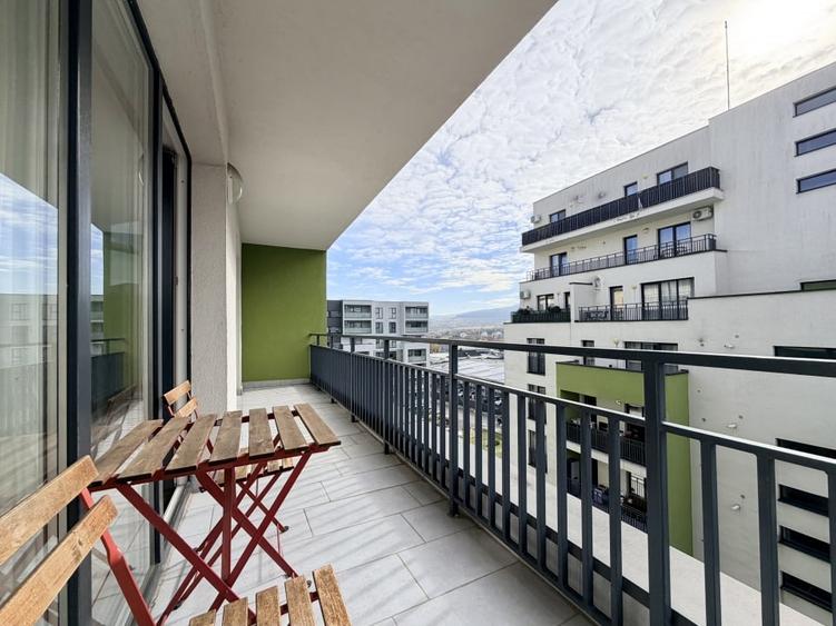 Apartament cu 2 camere semidecomandat, mobilat în Zorilor