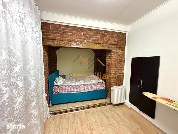 Casă cu 3 camere cu Teren 740 Mp în Girișu de Criș