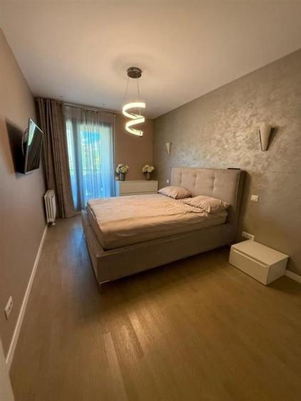 Apartament cu 2 camere semidecomandat, mobilat în Herăstrău