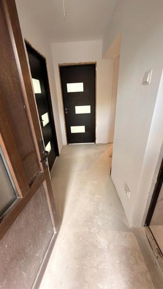 Apartament cu 2 camere decomandat în Snagov