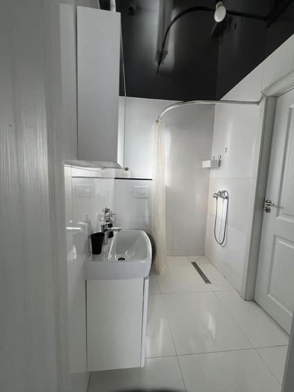 Apartament cu 2 camere semidecomandat în Nord