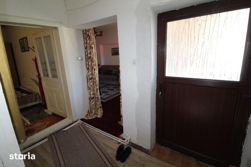 Casă cu 4 camere cu Teren 232 Mp în Central