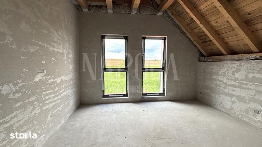 Casă cu 5 camere cu Teren 650 Mp în Sălicea
