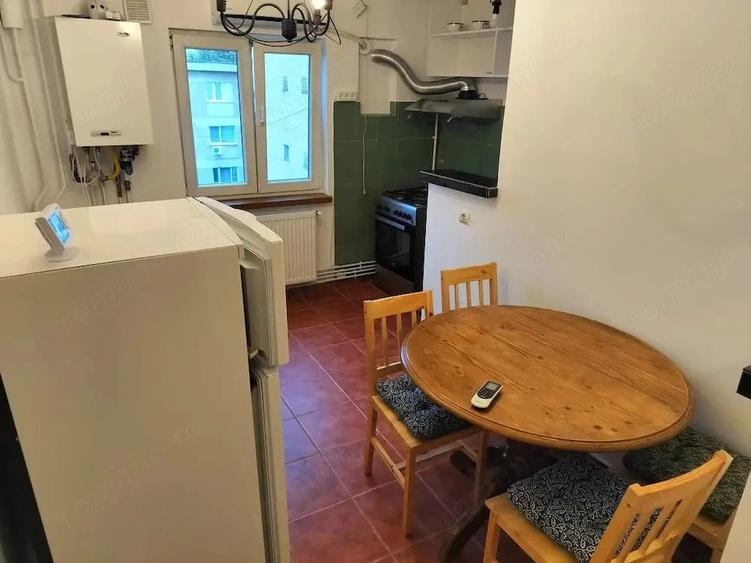 Apartament Doua camere de inchiriat Pia?a Sudului Brancoveanu - 3