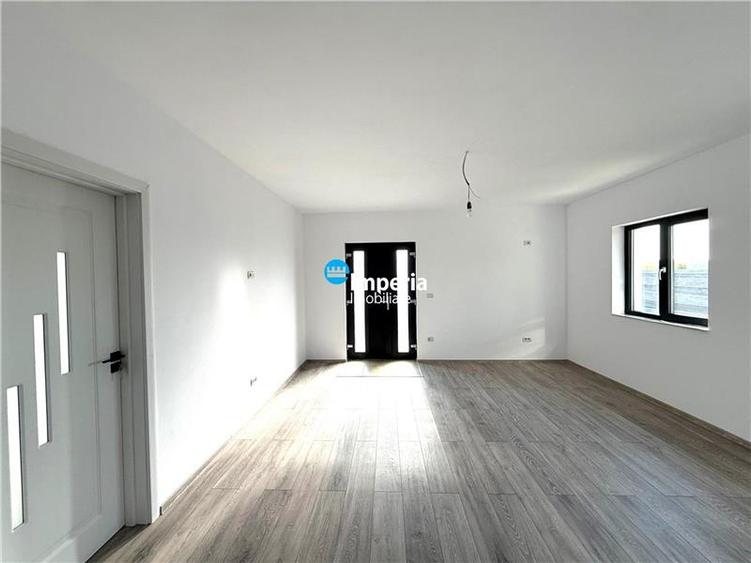Casă cu 3 camere cu Teren 350 Mp în Lunca Cetățuii