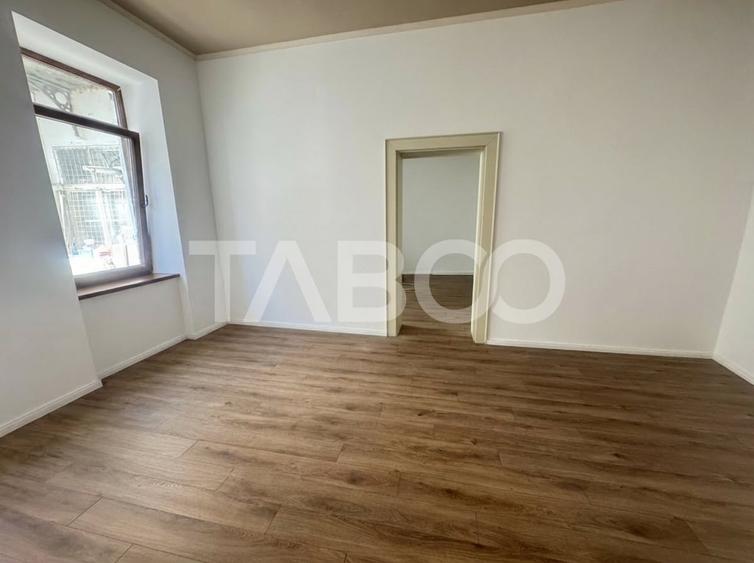 Apartament cu 3 camere nedecomandat în Ultracentral
