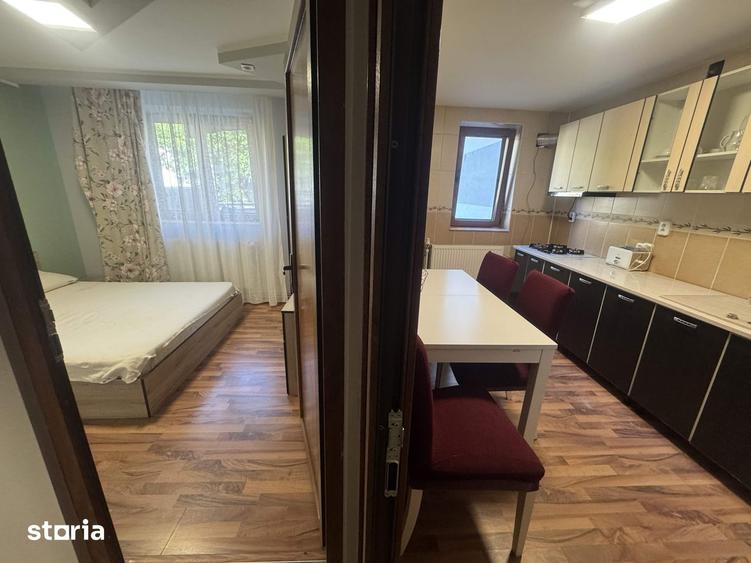 Apartament cu 2 camere decomandat în Progresul II