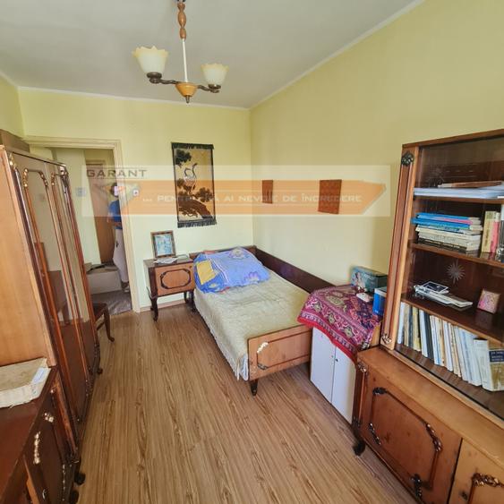 Apartament cu 3 camere decomandat în Găvana 3
