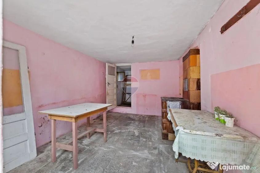 Casă cu 3 camere cu Teren 1480 Mp în Gai