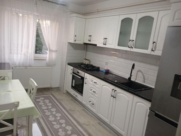 Apartament cu 2 camere decomandat în Burdujeni