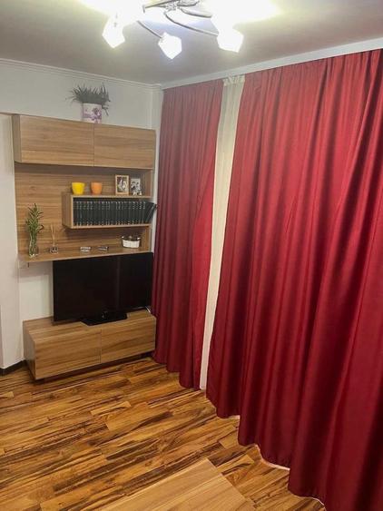 Apartament cu 2 camere decomandat în Sud