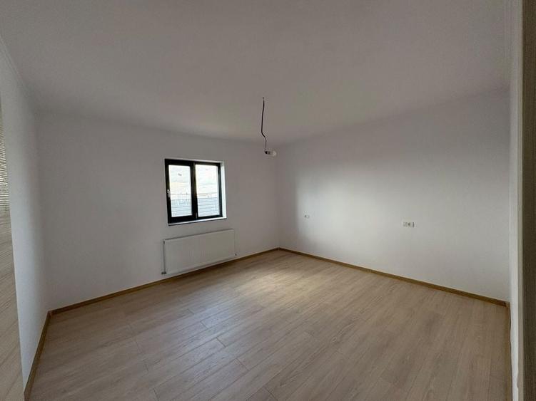 Casă cu 4 camere în Valu lui Traian
