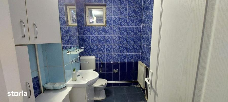Spațiu comercial, de 40 mp, în Central