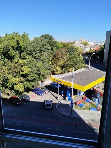 Garsonieră semidecomandată în Universitate
