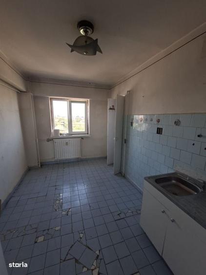 Apartament cu 4 camere decomandat în Lăpuș Argeș