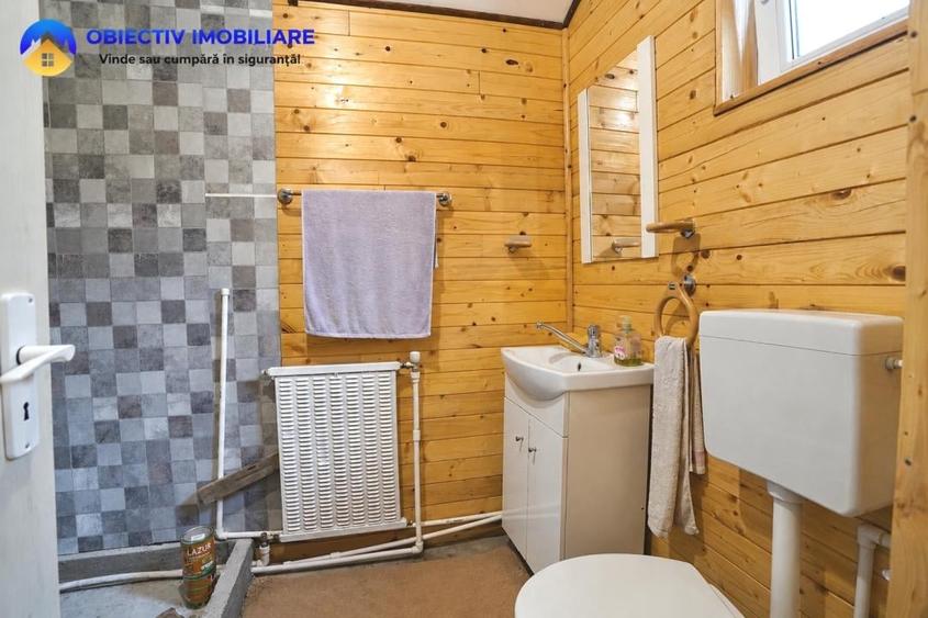 Casă cu 3 camere cu Teren 644 Mp în Bicazu Ardelean