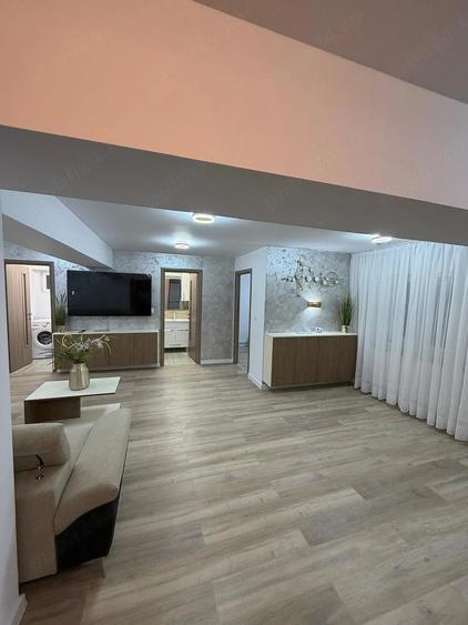 Apartament cu 4 camere decomandat în Peștera (Petroșani)