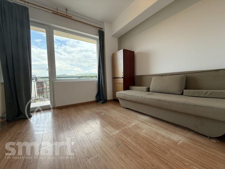 Apartament cu 3 camere semidecomandat, mobilat în Mănăștur