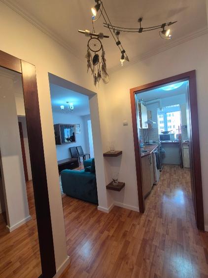 Apartament cu 2 camere decomandat în Obor