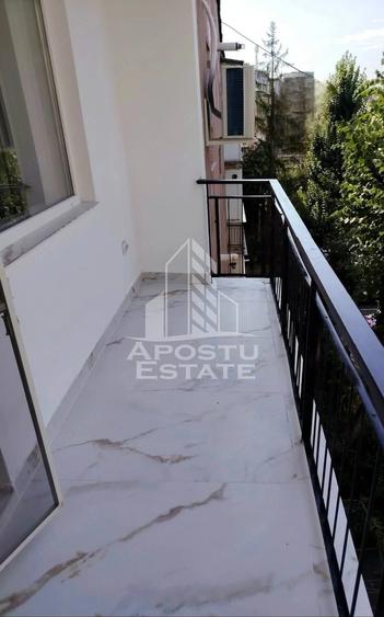 Apartament 3 camere,loc de parcare Micalaca - 16