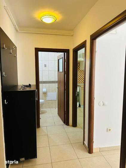 Apartament cu 3 camere decomandat în Obor