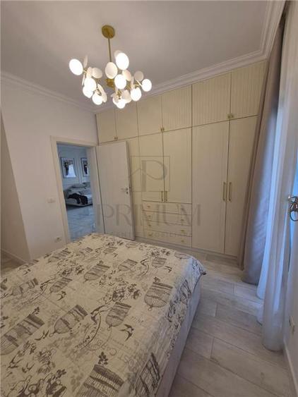 Duplex cu 3 camere cu Canalizare în Moșnița Nouă