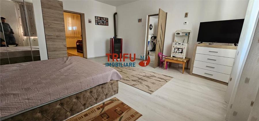 Casă individuală cu 3 camere cu Canalizare în Bărăbanț