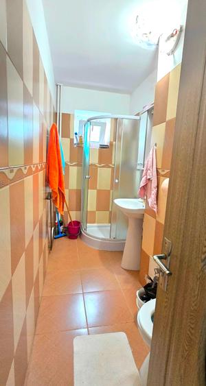 Apartament 2 camere, etaj 2, CT, geam baie, mobilat, bvd. Alexandru - 3