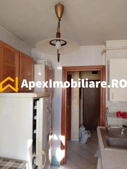 Apartament cu 2 camere decomandat în Gorjului