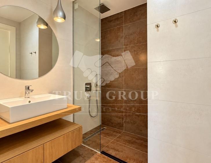 Apartament cu 3 camere decomandat, mobilat în Barbu Văcărescu