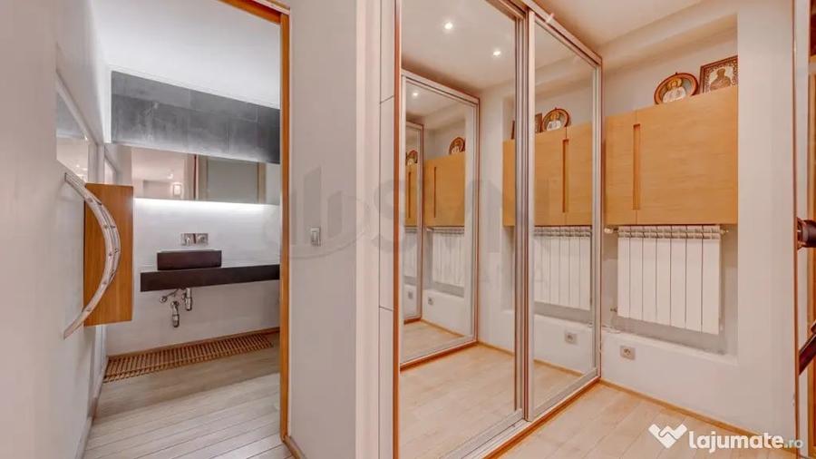 Casă cu 5 camere cu Teren 151 Mp în Unirii
