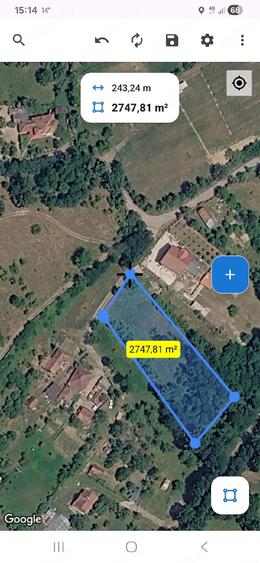 Teren de 2800 mp, în Periferie