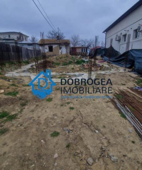 Teren de 400 mp, în Păcii