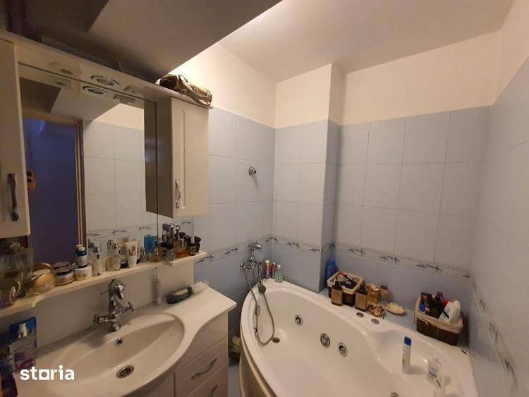 Apartament cu 3 camere în Ultracentral