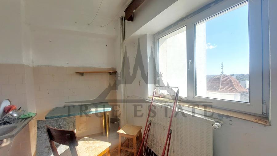 Apartament cu 2 camere decomandat în Moșilor