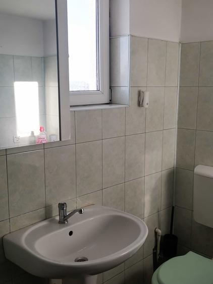 Apartament cu 2 camere decomandat în Străulești