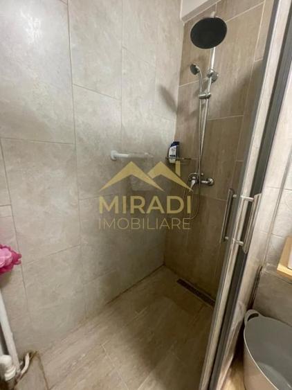 Apartament cu 2 camere, mobilat în Unirii