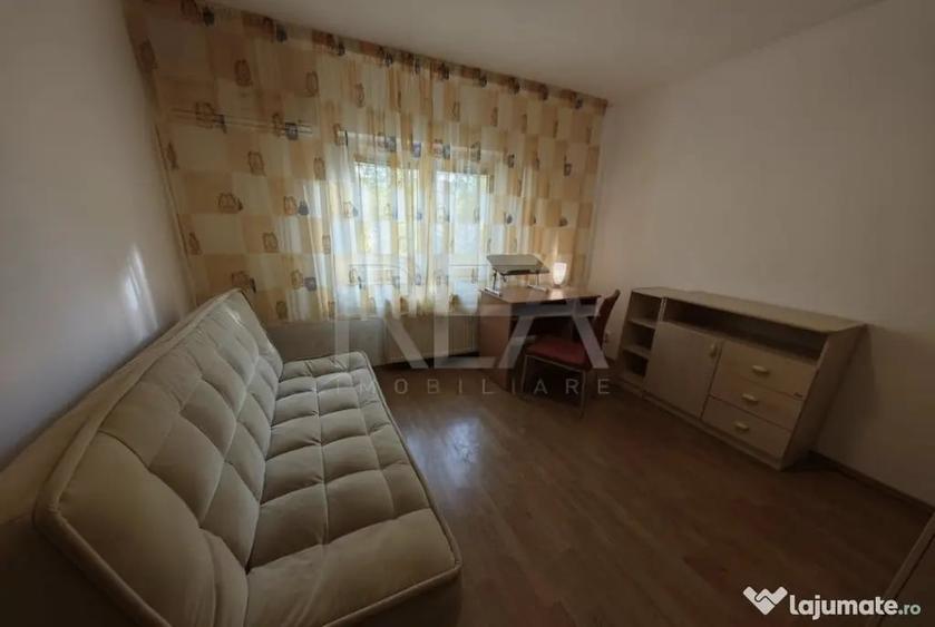 Apartament cu 3 camere decomandat în Uverturii
