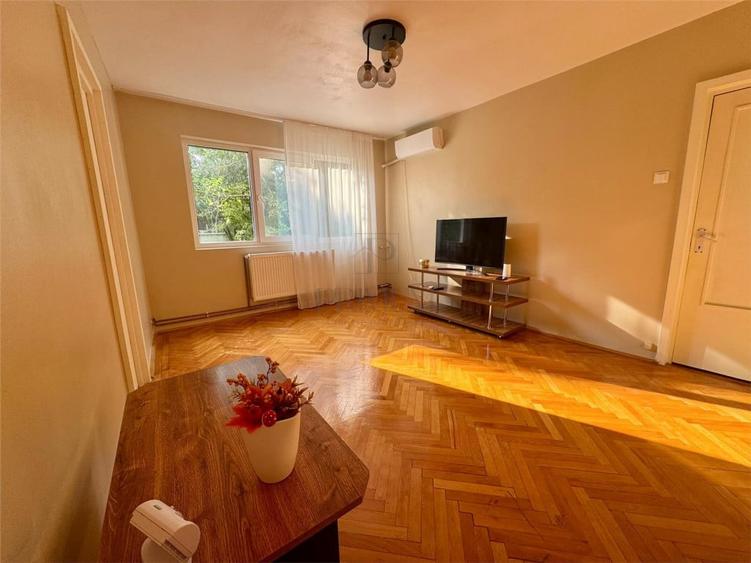 Apartament cu 2 camere semidecomandat în Dacia