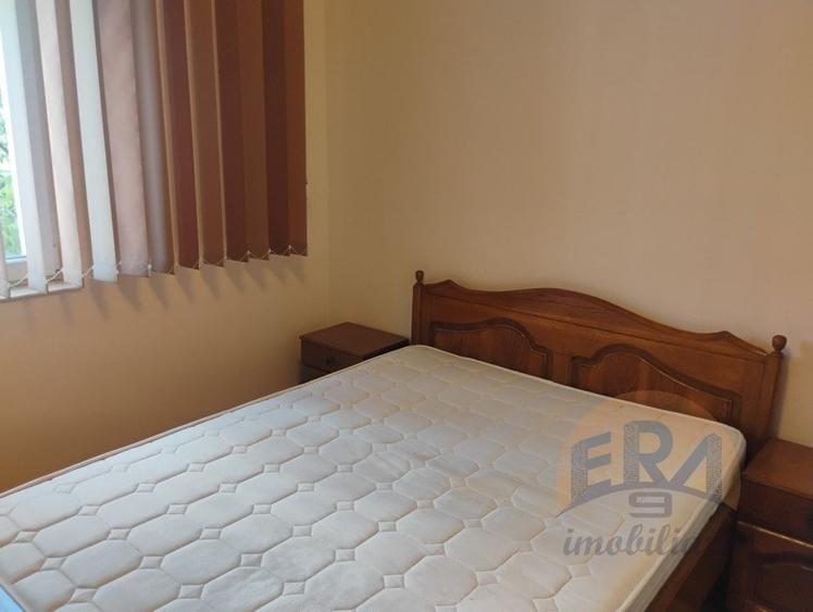 Apartament cu 3 camere decomandat în Rogerius