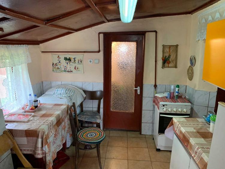 Casă cu 2 camere în Ulieș