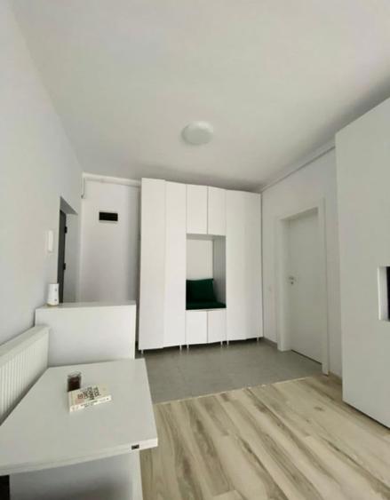 Apartament cu 2 camere semidecomandat în Florești — fotografia 1