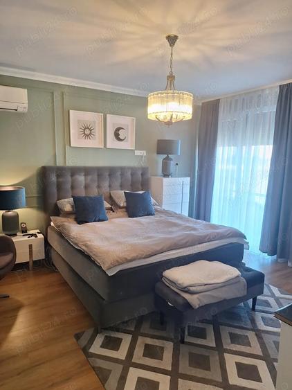 Casă cu Teren 450 Mp în Est