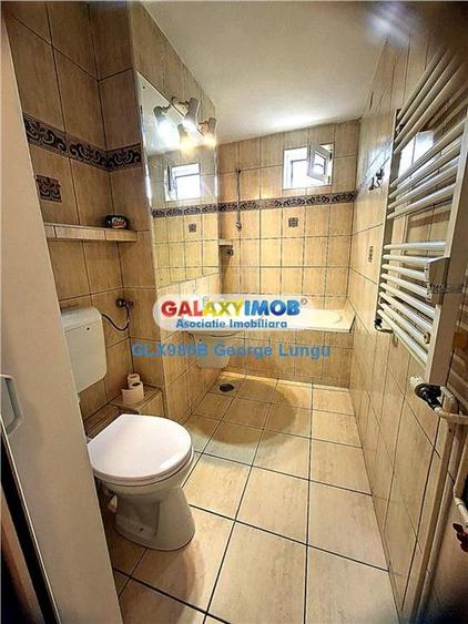 Apartament cu 3 camere semidecomandat în Drumul Taberei