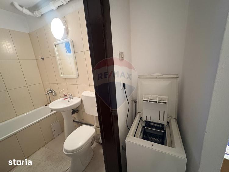 Apartament cu 2 camere, mobilat în Central