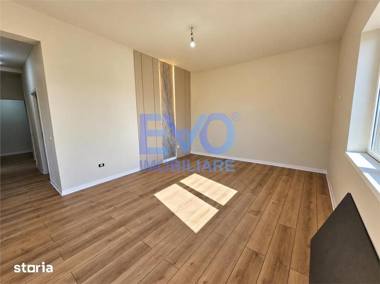 Casă cu 3 camere decomandat cu Teren 500 Mp în Miroslava