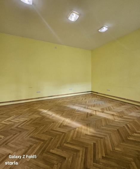 Spațiu comercial, de 36 mp, în Ultracentral