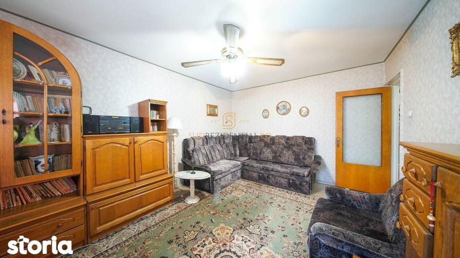 Apartament cu 3 camere, mobilat în Băneasa