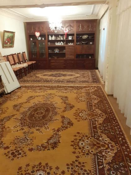 Casă cu 7 camere cu Teren 1700 Mp în Stejaru